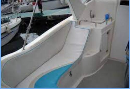 Bateau love naturiste