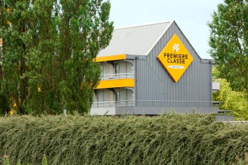 Premiere Classe Arles - image 7