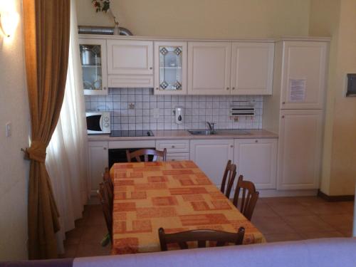 kuhinja, HeberGement du POD in La Chaux-de-Fonds