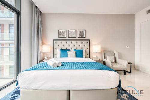 Sleek Studio at Celestia A Dubai South by Deluxe Holiday Homes
