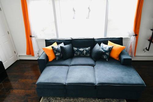 Bright & cozy * 2nd Floor Apartment*. Close to NYC in Bloomfield, USA