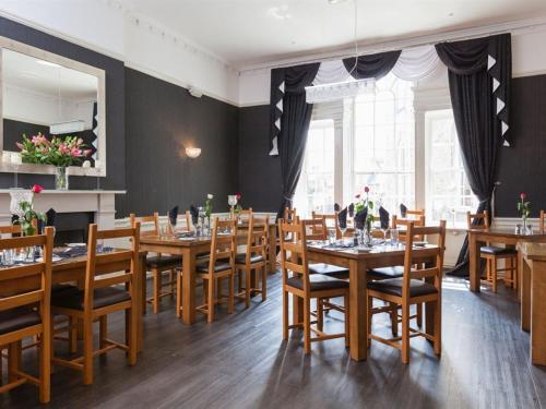 The White Hart Hotel – St. Austell