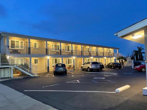 Hi View Inn & Suites in Manhattan Beach, USA