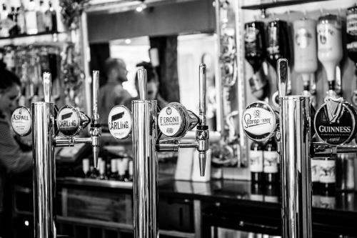 Broom Hall Inn - image 6