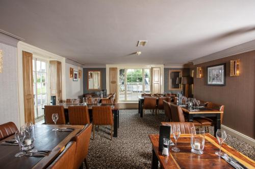 Broom Hall Inn - image 9