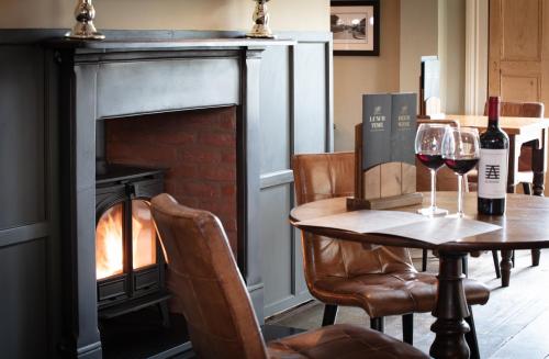 Broom Hall Inn - image 3
