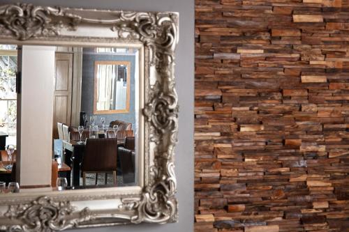 Broom Hall Inn - image 13