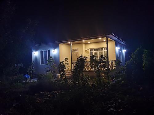 Abbasov's guest house-In Lahij