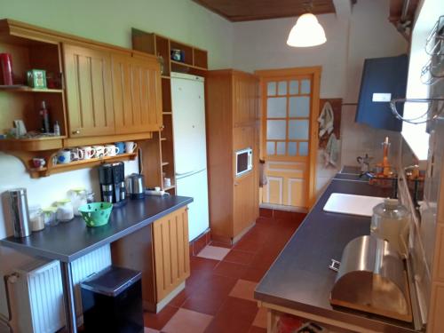 Cosy Villa with garden near the beach in Greece