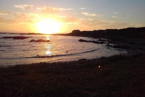 Kilátás, Franskraal-Bit of Salt-Rustic Family Beach House-From R1650 per night, sleeps 6,min 2 nights, please in Franskraal