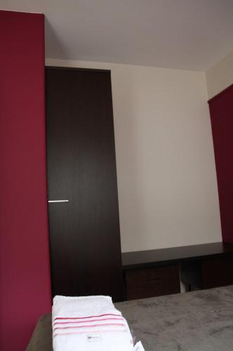Apartment image 6