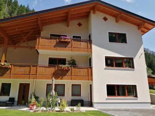 Ferienwohnungen Meister in Hinterhornbach, Österreich