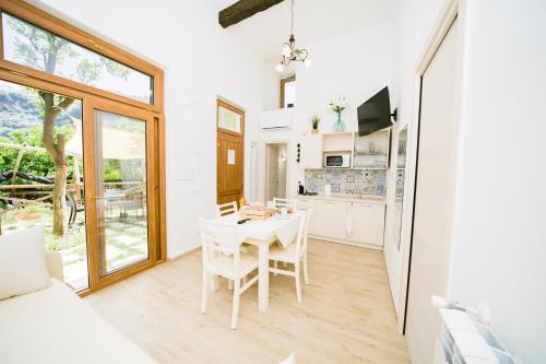 Lemons & Sun Apartment, Scala (Foto 3)
