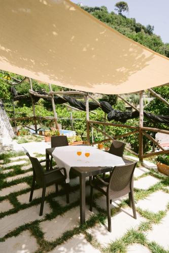 Lemons & Sun Apartment, Scala (Foto 11)