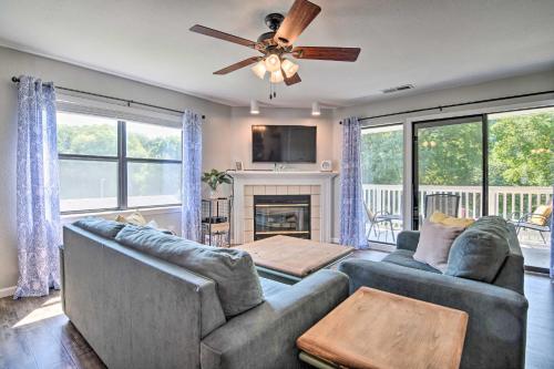 Family-Friendly Branson Condo with Lake Access! Missouri