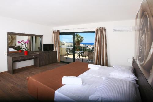 Eurohotel Katrin Suites Room Type - Executive Junior Suite Eurohotel Katrin Suites Room Type - Executive Junior Suite
