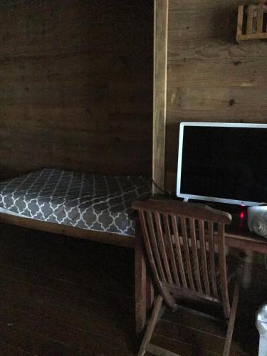 Roatan Bed & Breakfast Apartments