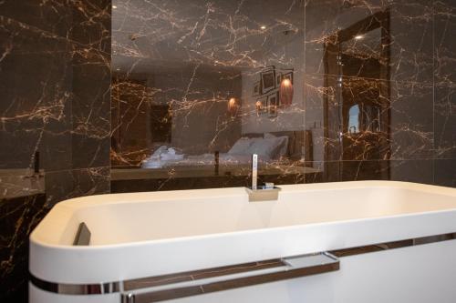 Bliss Boutique Living 4