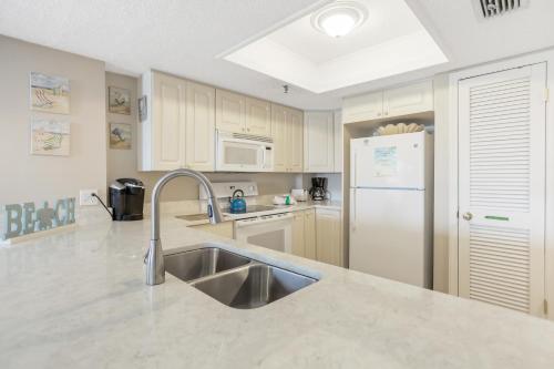 Beachfront Complex - 2b 2b - Beach Place #401 thumb 3