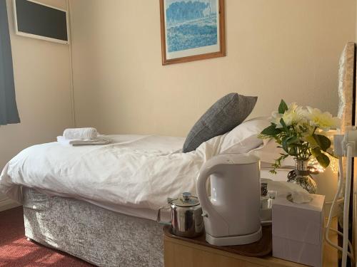St Anne's Road Guest House - image 13