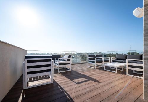 Bliss Boutique Living 2