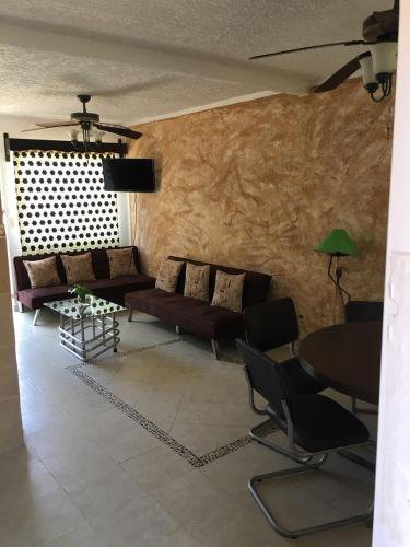 CASA DE VACACIONES EN IXTAPA