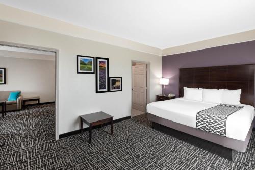 La Quinta by Wyndham Port Lavaca - image 7