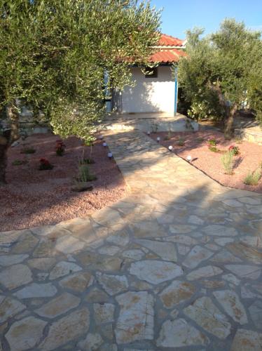 Aggeliki House 5 in Mirtia