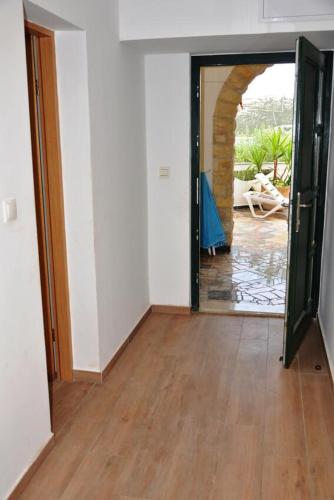 Apartments by the sea Stara Novalja, Pag - 9396