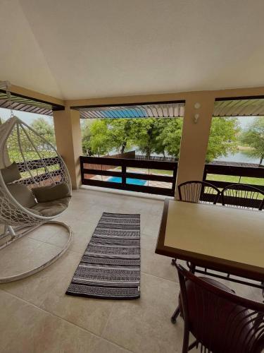Stens Una - deluxe villa with a pool and a view