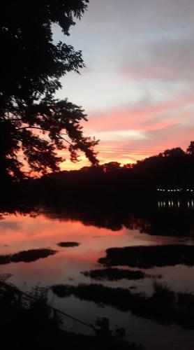 Ümbrus, Martin's River Cabin in Dresden (OH)