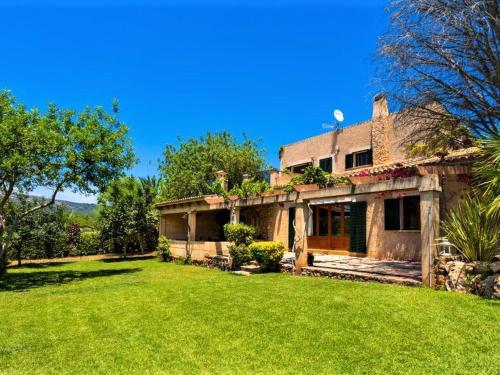  Detached Villa in S Espinagar near the sea in Calas de Mallorca