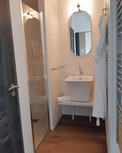 Les Suites du Saint Nazaire - Les Balcons de la Cité - image 10