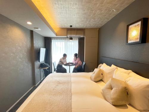 RESI STAY Mayu Grace Hotel - image 2