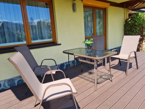 Apartment with Terrace image 2