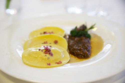 Hotel Palace - image 13