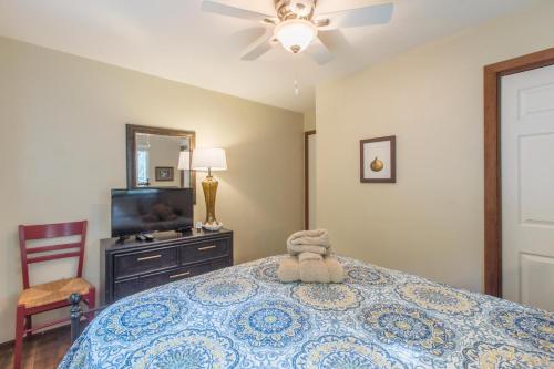 Overlook House - image 10