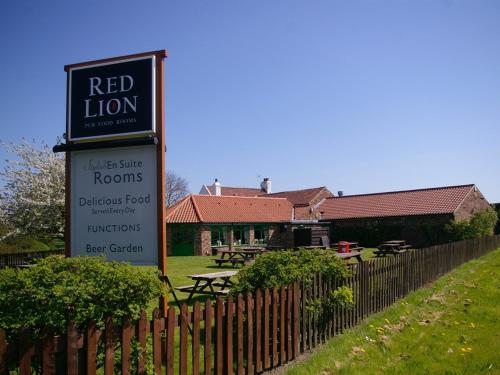 The Red Lion - image 3