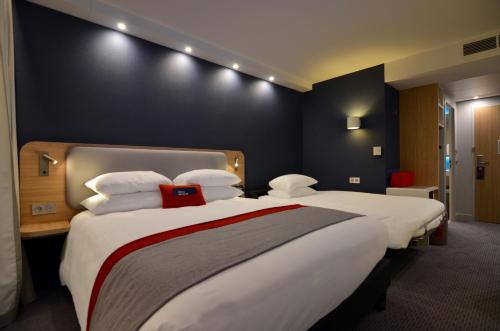 Holiday Inn Express - Paris - CDG Airport, an IHG Hotel