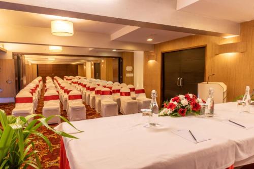 Banquet hall, La-Paz Gardens Beacon Hotel - Vasco da Gama Goa in Vasco Da Gama