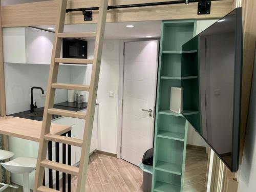 ZEUS DESIGN Mini Studio Vienna #5a, Vienna