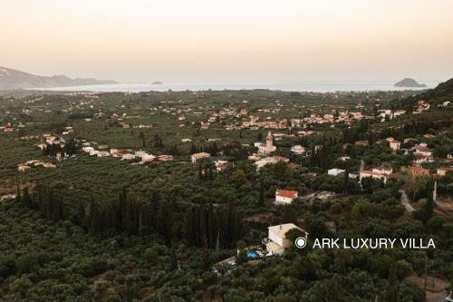 Ark Luxury & Private Villa