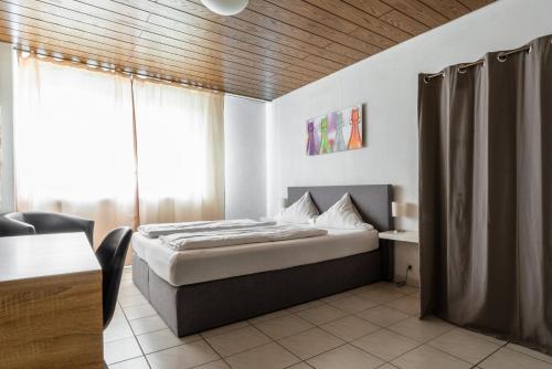 Land-gut-Hotel Landgasthaus Sockenbacher Hof - image 2
