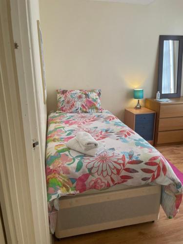 Guest House quarto cama box Finsbury Park