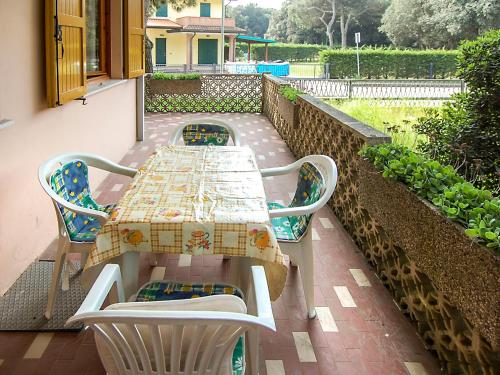  Apartment Casa Lucrezia-1 by Interhome in Rosolina Mare