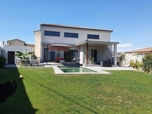 La betonnerie gîte à louer Saint-Laurent-d'Aigouze