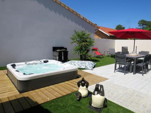 Holiday Home L'Olivier gîte à louer Mauret