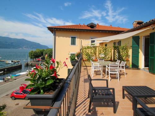 Apartment Atmosfere sul lago by Interhome - Porto Valtravaglia