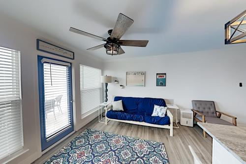AlwaySunny Condo Unit 2115 - image 10