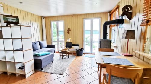 Skats, Ferienhaus SeeWaldMeer am Pinnower See bei Schwerin in Pinnow